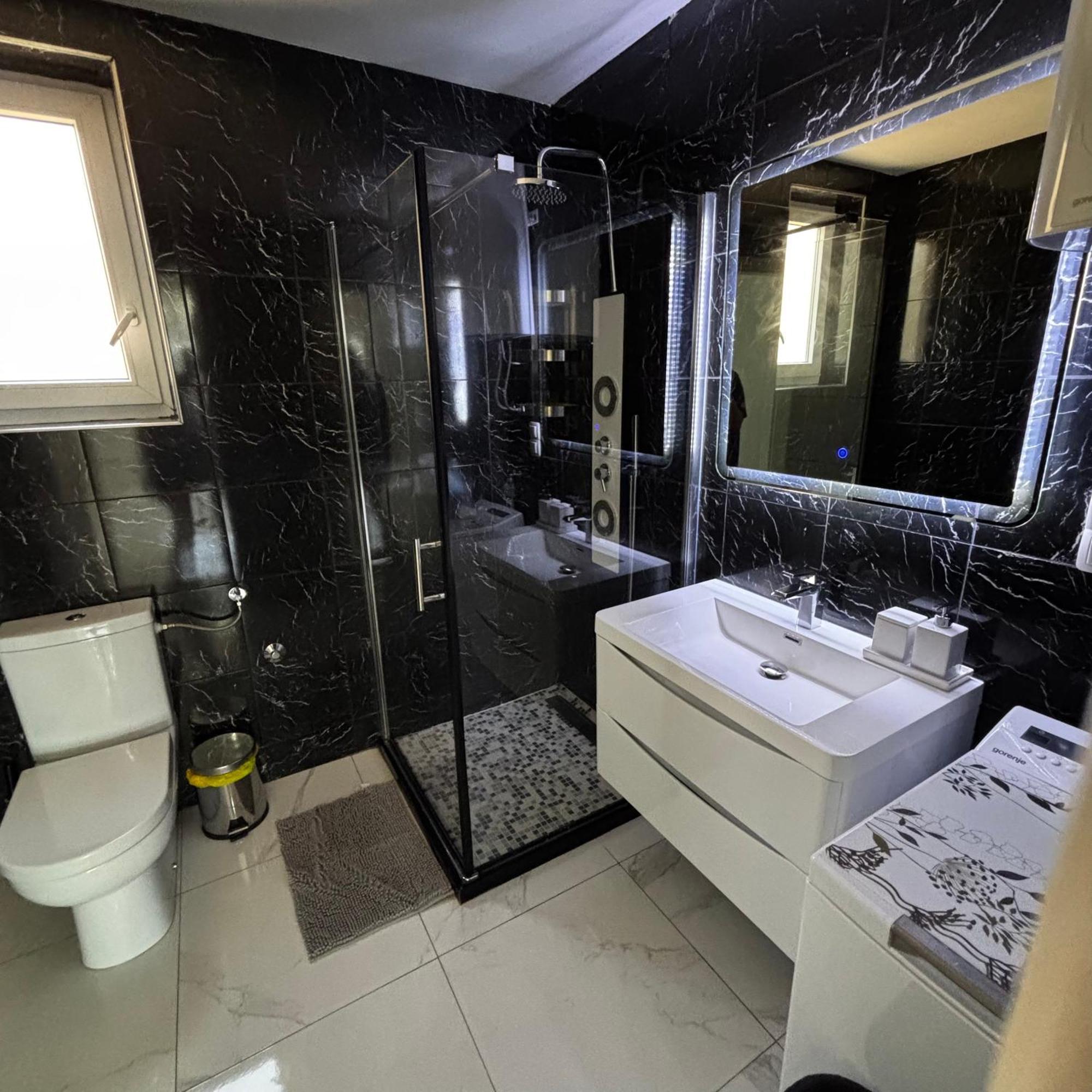 Apartments Blazevic, Heated Pool&Jacuzzi Драмал Екстериор снимка