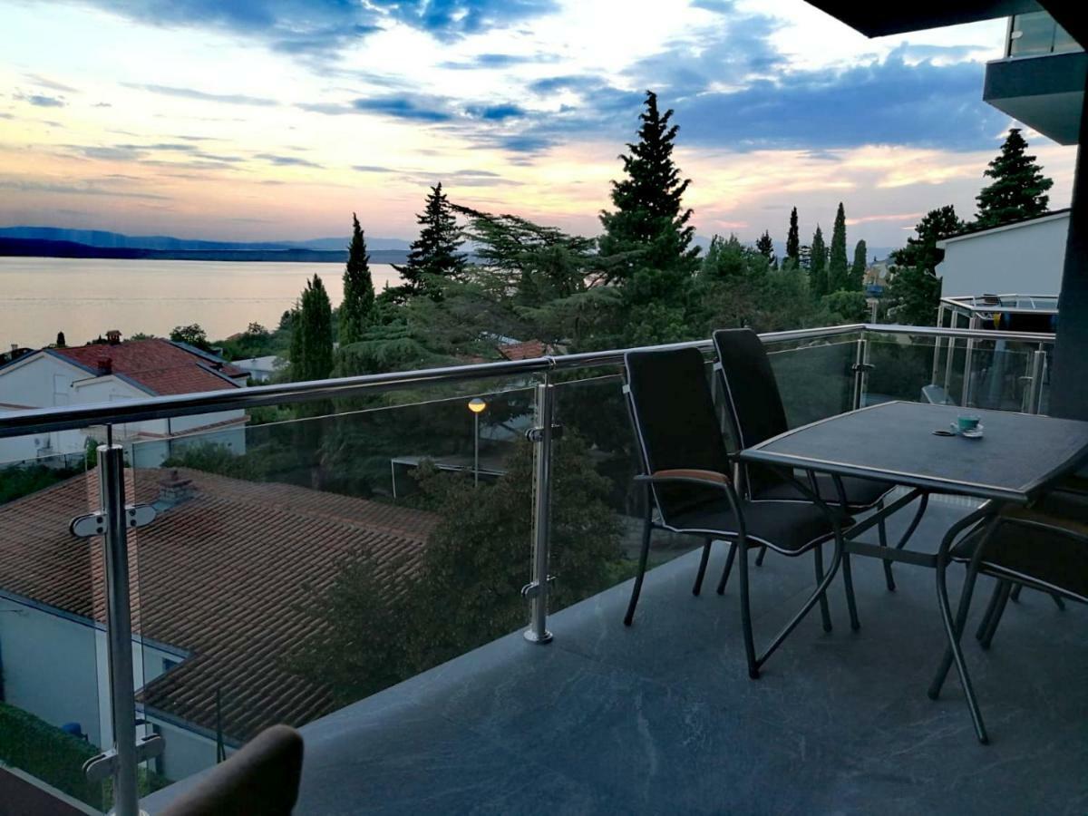 Apartments Blazevic, Heated Pool&Jacuzzi Драмал Екстериор снимка