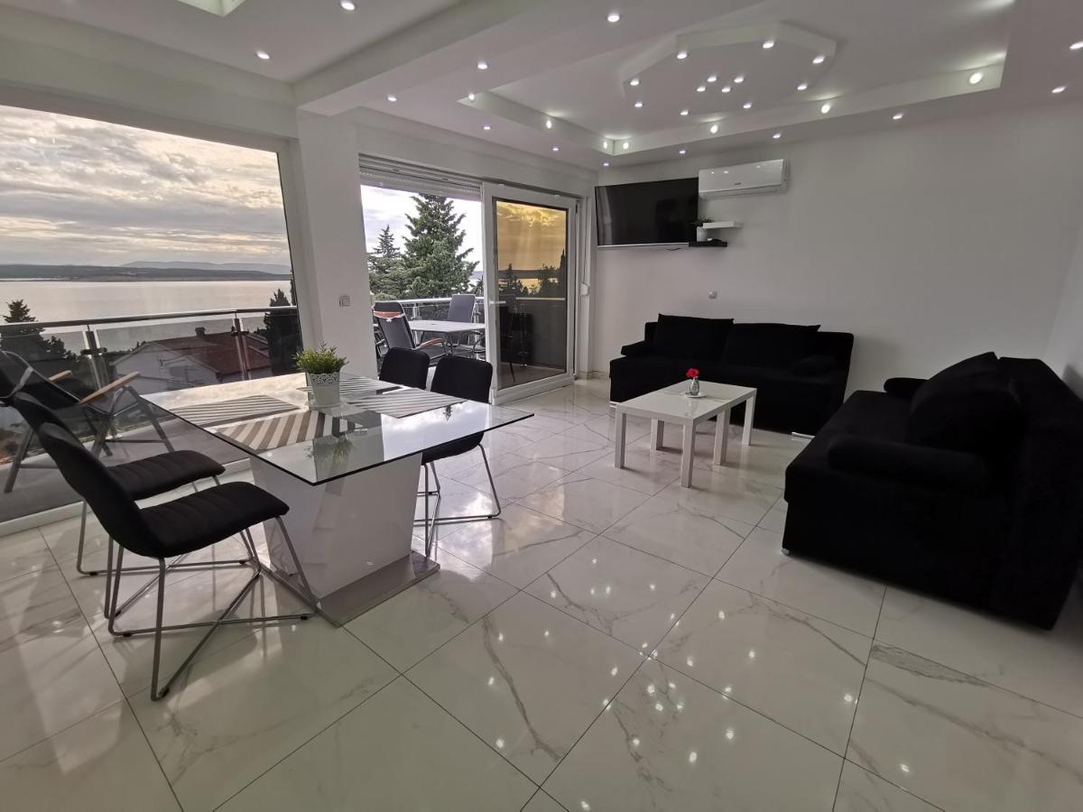 Apartments Blazevic, Heated Pool&Jacuzzi Драмал Екстериор снимка